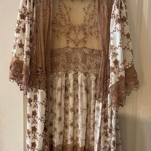 Bohemian Lace Kimono with Floral Embroidery